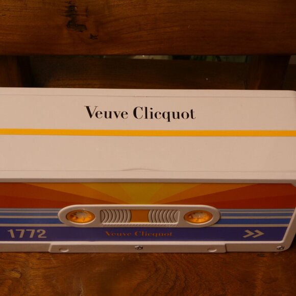 Veuve Clicquot limited edition cassette tape aluminum champagne bottle tin - Picture 3 of 5